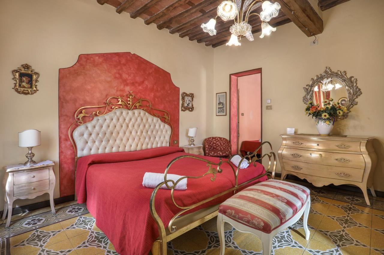 Antica Residenza Santa Chiara -City Center Lucca Eksteriør billede