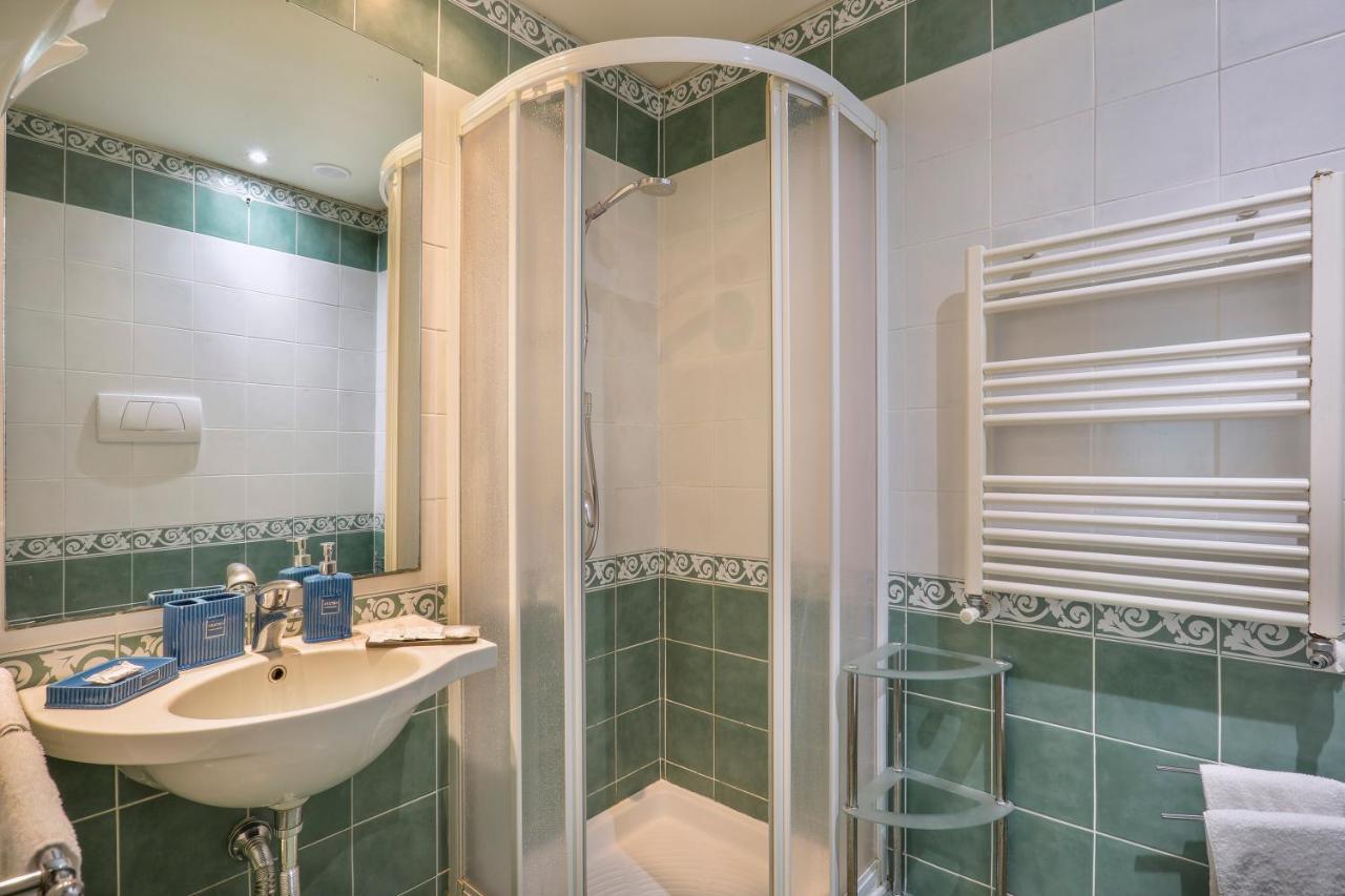 Antica Residenza Santa Chiara -City Center Lucca Eksteriør billede