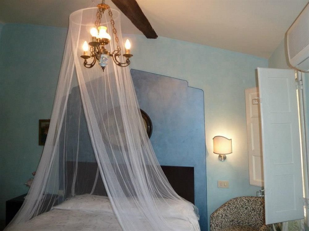 Antica Residenza Santa Chiara -City Center Lucca Eksteriør billede